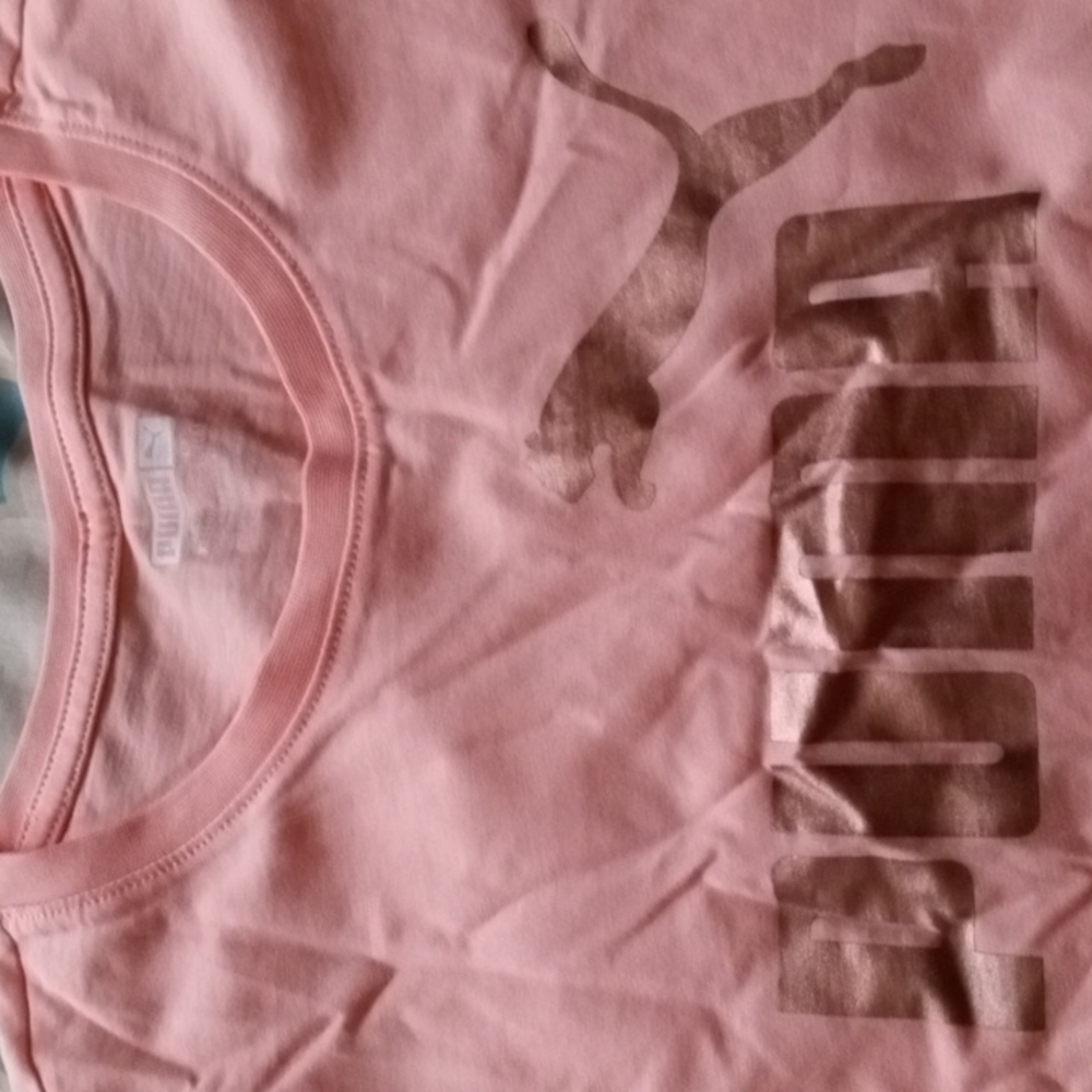 Pink puma shirt